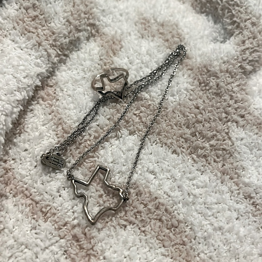 James Avery Texas ring and Necklace